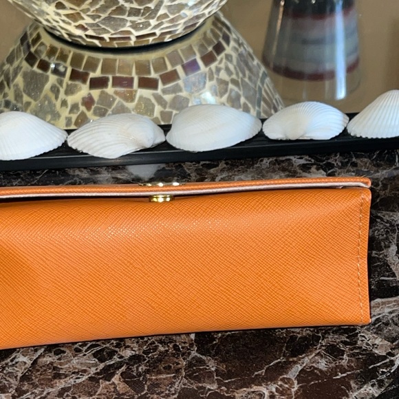 NWT Tory Burch, women sunglasses with case - Picture 6 of 9